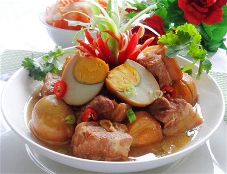 Món thịt kho tàu thơm ngon, hấp dẫn