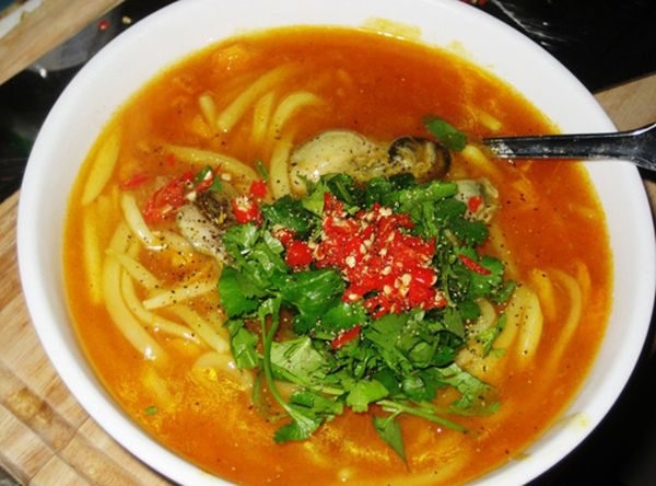 Bánh canh bột lọc cá lóc – món ngon dân dã, hương vị đậm đà