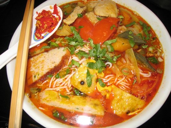 Bún chả cá Quy Nhơn – món ngon chưa ăn đã “ghiền”