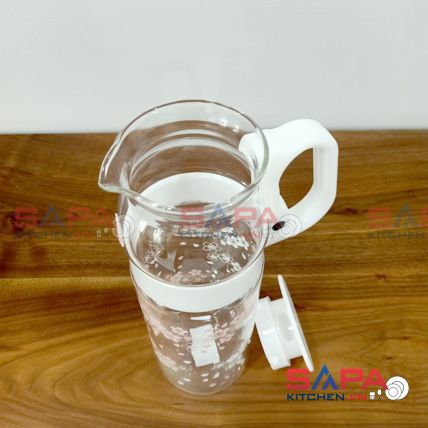 Bình nước thủy tinh  Iwaki 1.3L có tay Sakura - 3